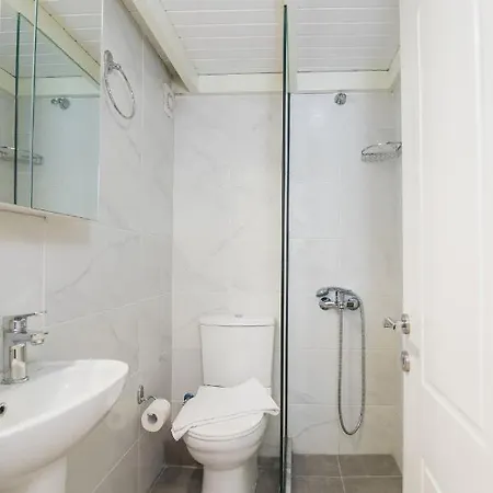 Kostas House - Corfu Town Apartment